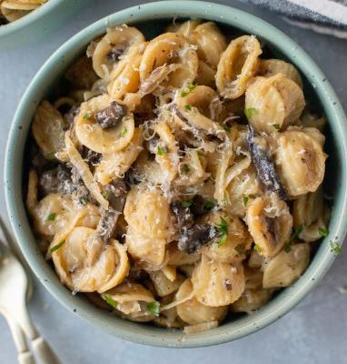 Creamy French Onion Mushroom Pasta