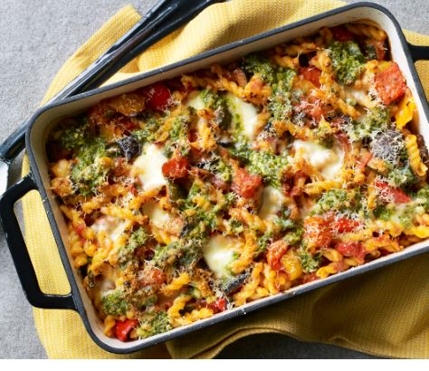 Easy Chicken and Vegetable Pasta Bake – 5 Ingredients